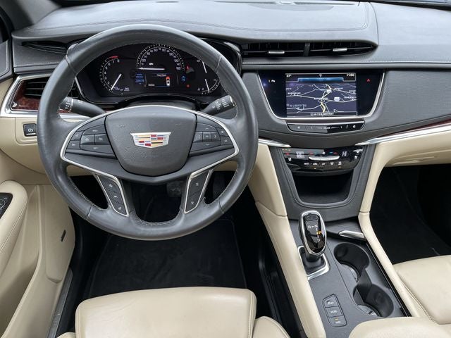 2017 Cadillac XT5 Premium Luxury