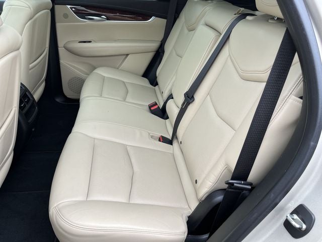 2017 Cadillac XT5 Premium Luxury