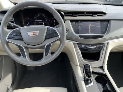 2017 Cadillac XT5 Premium Luxury