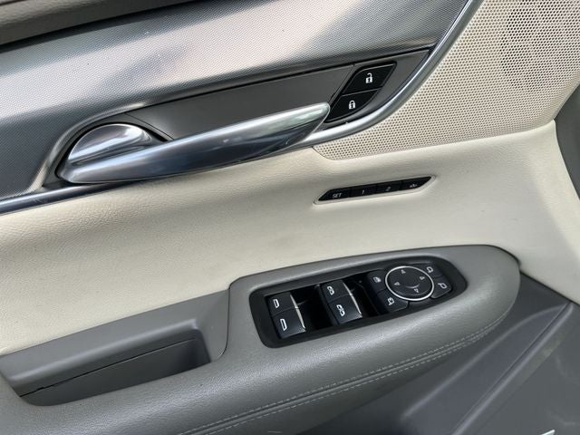 2017 Cadillac XT5 Premium Luxury