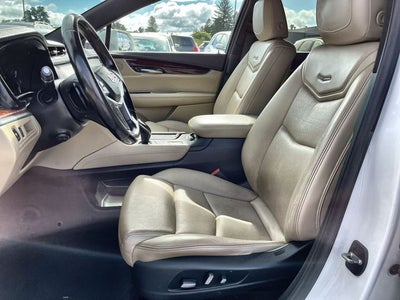 2018 Cadillac XT5 Premium Luxury