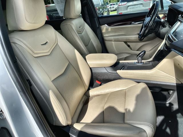 2018 Cadillac XT5 Premium Luxury