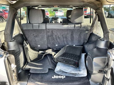 2011 Jeep Wrangler Unlimited Sahara