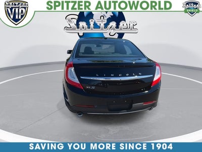 2016 Lincoln MKS Base