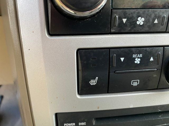 2010 Chrysler Town & Country Limited