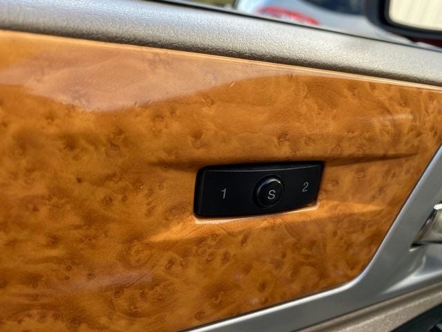 2010 Chrysler Town & Country Limited