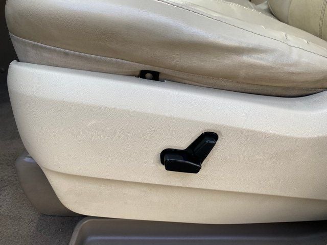 2010 Chrysler Town & Country Limited