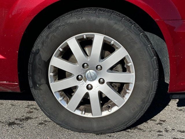 2011 Chrysler Town & Country Touring-L