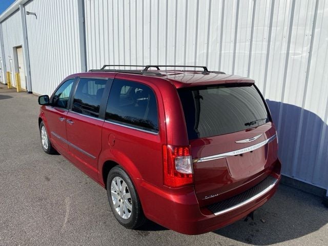 2011 Chrysler Town & Country Touring-L