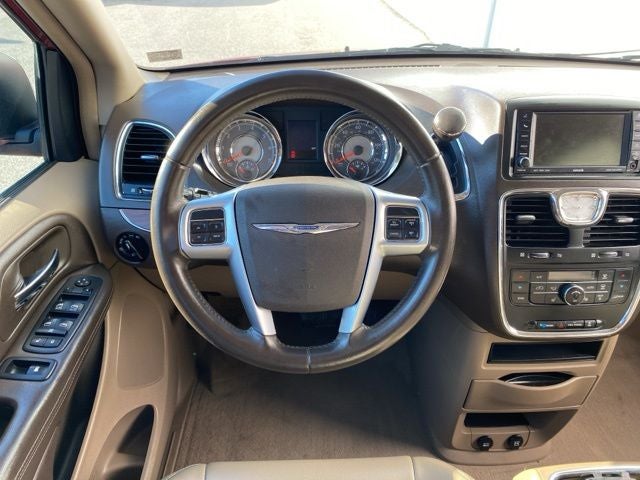 2011 Chrysler Town & Country Touring-L