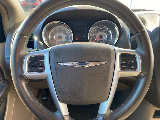 2011 Chrysler Town & Country Touring-L