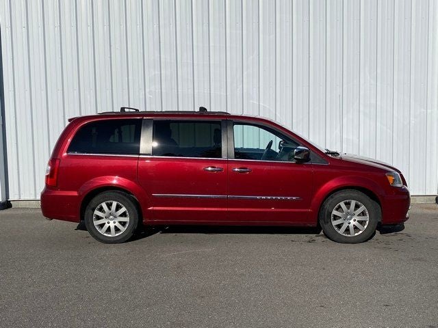 2011 Chrysler Town & Country Touring-L