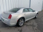 2020 Chrysler 300 Touring