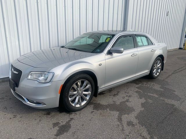 2020 Chrysler 300 Touring