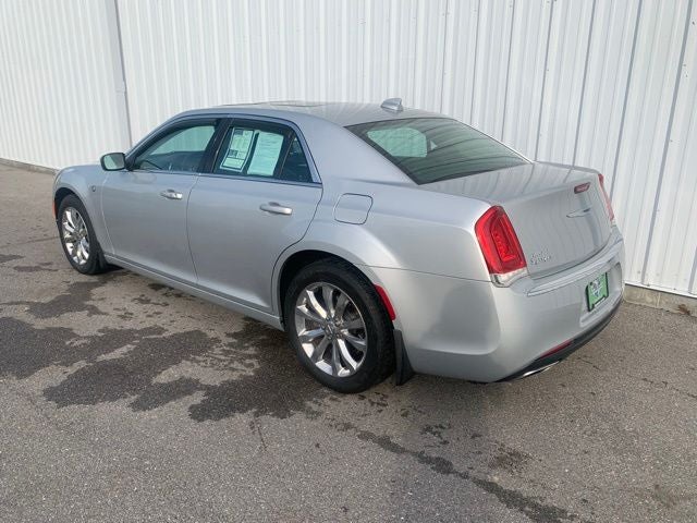 2020 Chrysler 300 Touring