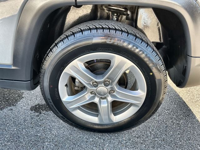 2023 Jeep Compass Sport