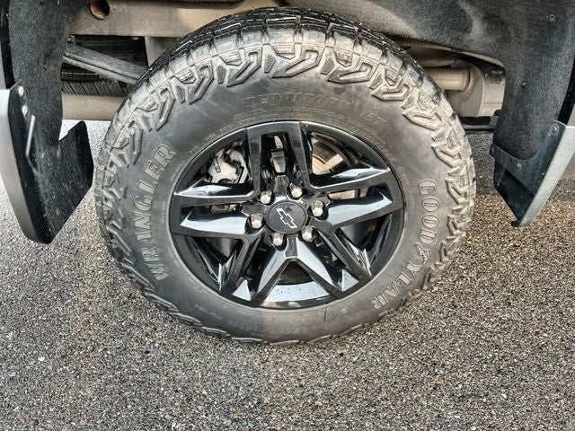 2024 Chevrolet Silverado 1500 Custom Trail Boss