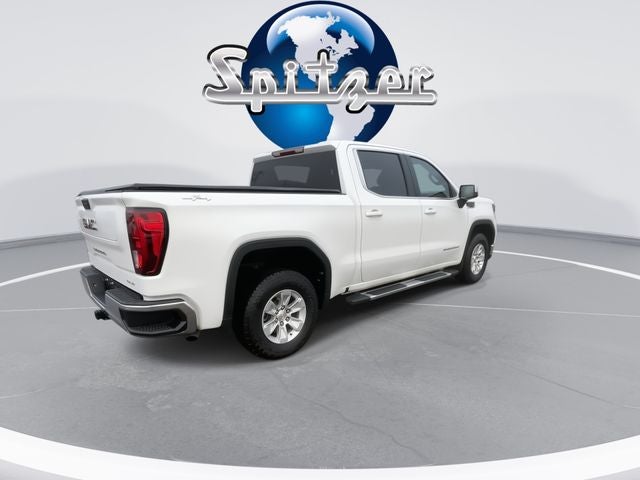 2022 GMC Sierra 1500 SLE
