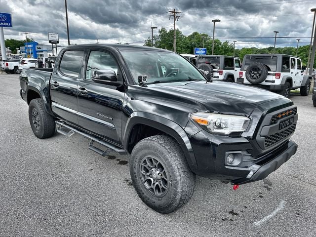 2017 Toyota Tacoma SR5