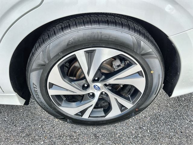2025 Subaru Legacy Base