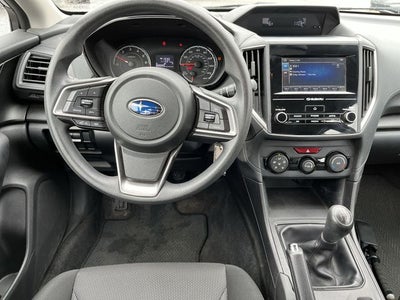 2017 Subaru Impreza 2.0i