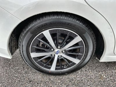 2019 Subaru Impreza 2.0i Premium