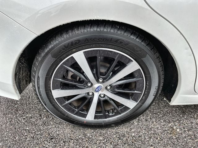 2019 Subaru Impreza 2.0i Premium