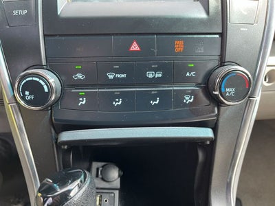 2016 Toyota Camry LE