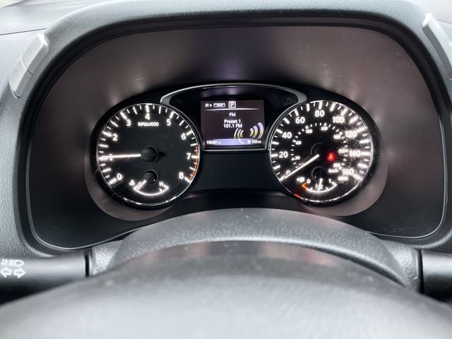 2017 Nissan Pathfinder SL