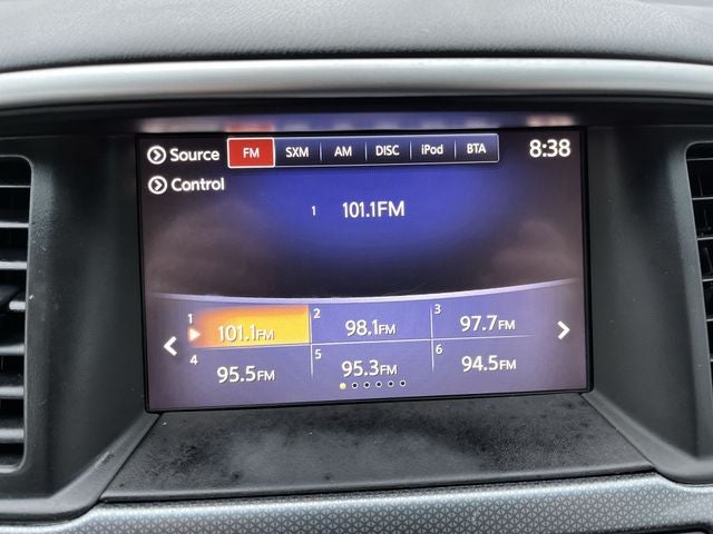 2017 Nissan Pathfinder SL