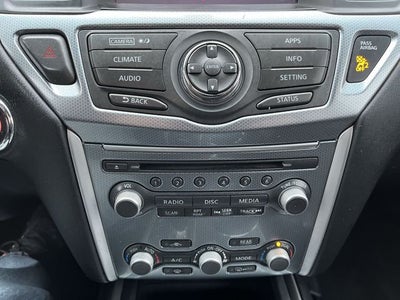 2017 Nissan Pathfinder SL