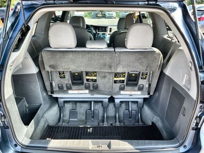 2017 Toyota Sienna XLE 7 Passenger
