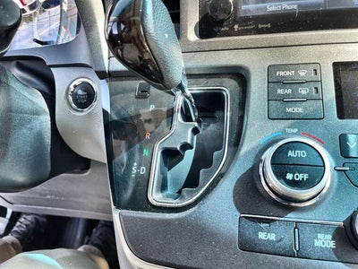 2017 Toyota Sienna XLE 7 Passenger