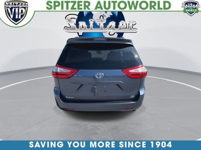 2017 Toyota Sienna XLE 7 Passenger