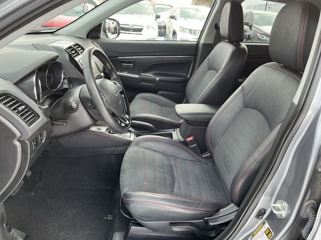 2023 Mitsubishi Outlander Sport Base