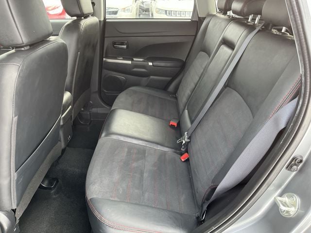 2023 Mitsubishi Outlander Sport Base