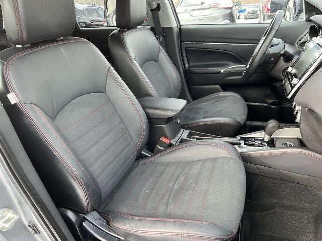 2023 Mitsubishi Outlander Sport Base