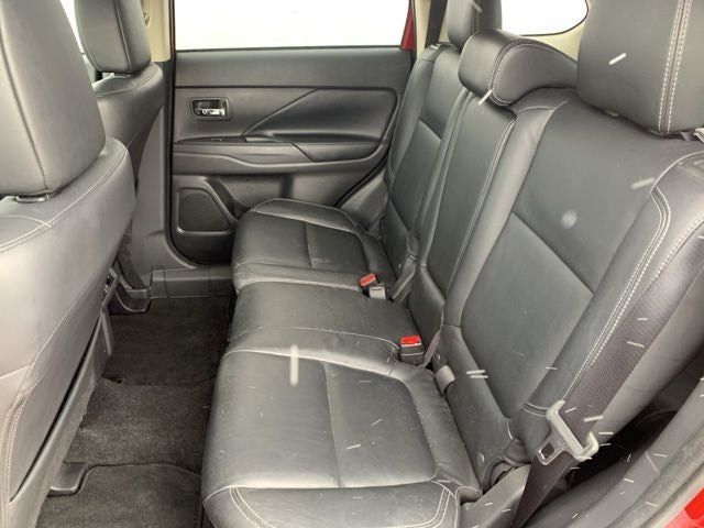 2019 Mitsubishi Outlander Base