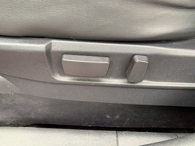 2019 Mitsubishi Outlander Base