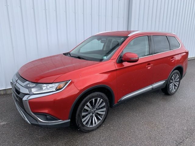 2019 Mitsubishi Outlander Base