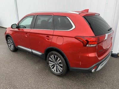 2019 Mitsubishi Outlander Base