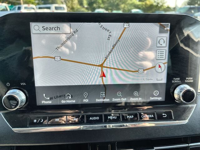 2023 Mitsubishi Outlander Base