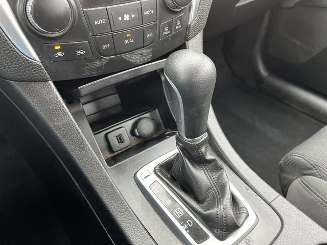 2013 Suzuki Kizashi SE