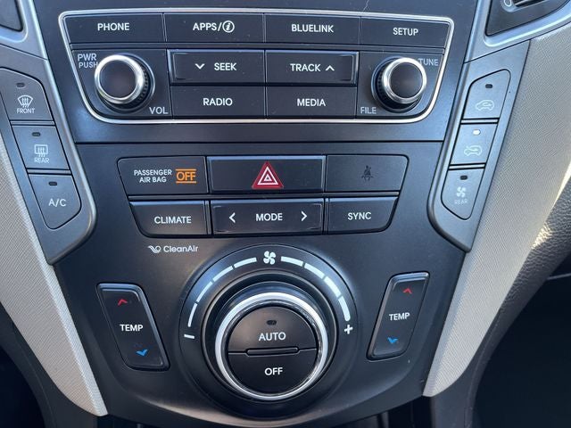 2018 Hyundai Santa Fe SE