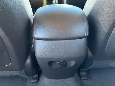 2018 Hyundai Santa Fe SE