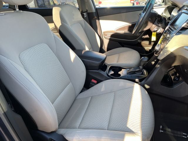 2018 Hyundai Santa Fe SE