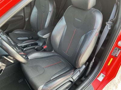 2019 Hyundai Veloster 2.0 Premium