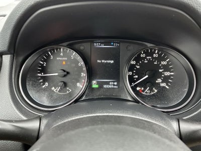 2017 Nissan Rogue SV