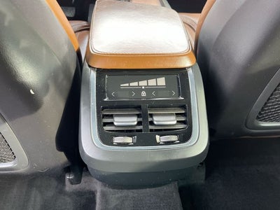 2018 Volvo XC90 T6 Inscription