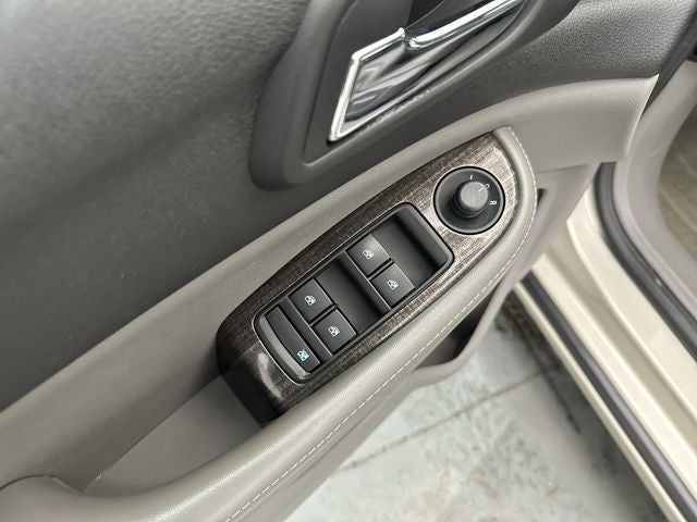 2015 Chevrolet Malibu LT 1LT